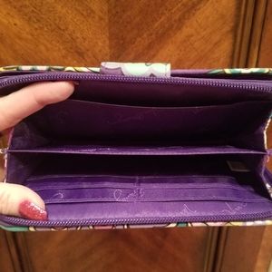 Vera Bradley Turn lock wallet